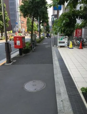 アムハードビルの外観