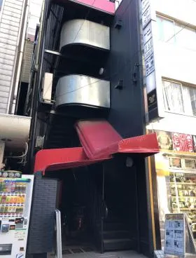 大八ビルの外観