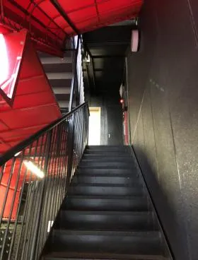大八ビルの外観