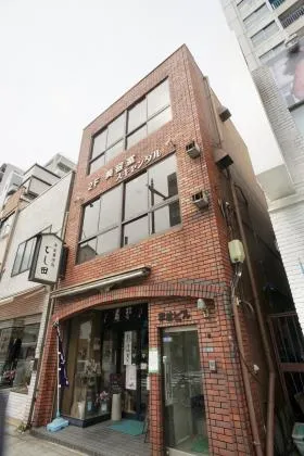 平林ビルの外観