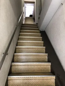 平林ビルの外観