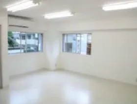 シャトー青山第一ビルの外観