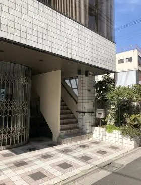 サルワカビルの外観