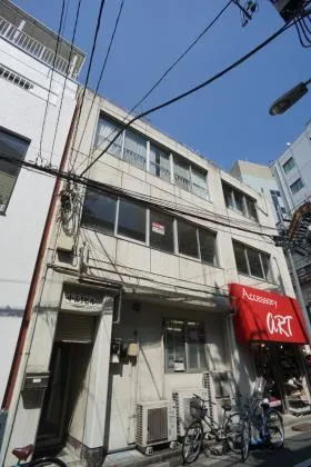 小山第二ビルの外観