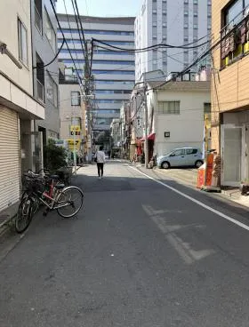 小山第二ビルの外観