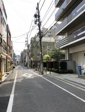 マガザン湯島の外観