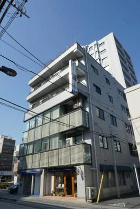 石川ビルの外観