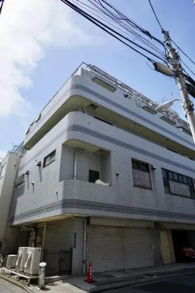 堤柳泉ビルの外観