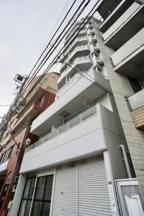 サンスプレンダー上野の外観