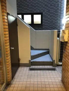 辰巳ビルの外観