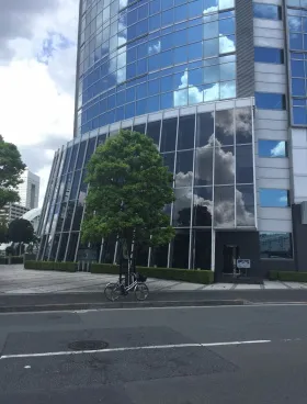 バーク芝浦ビルの外観