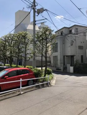 ハイツササキビルの外観