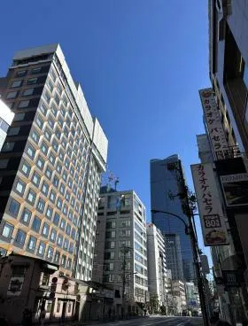 ゆきざきビルの外観