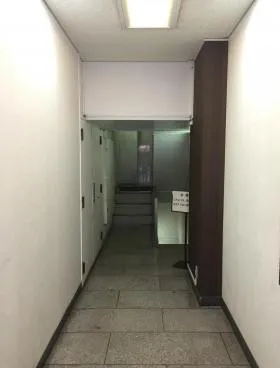 啓徳ビルの外観