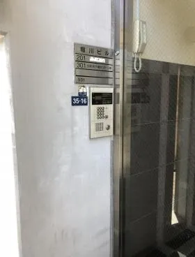 堀川ビルの外観