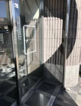 堀川ビルの外観