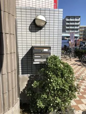 堀川ビルの外観