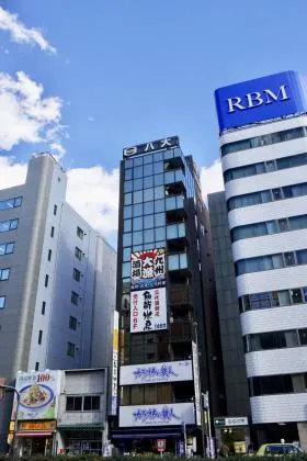 八大浜松町ビルの外観