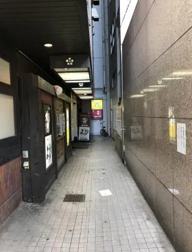 八大浜松町ビルの外観