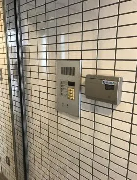 ナカノ九段南ビルの外観