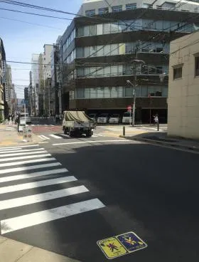 Grandir日本橋小伝馬町(旧)ハニー小伝馬町の外観