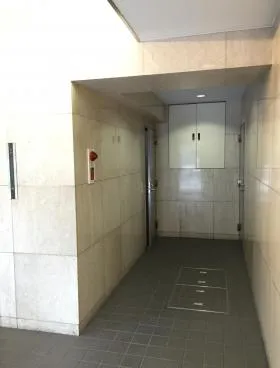 TMA人形町ビルの外観