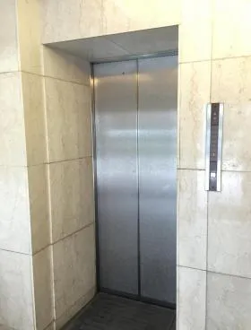TMA人形町ビルの外観