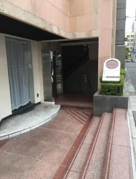 来山ビルの外観