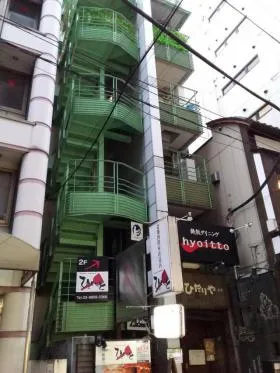 芝大門吉實ビルの外観