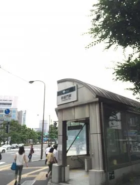 川名ビルの外観
