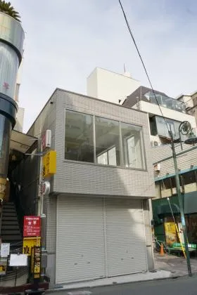 第2キクモトビルの外観