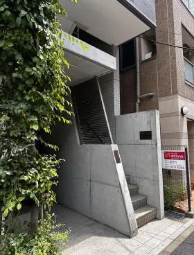 NKビルの外観