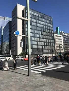 LEO八重洲ビルの外観