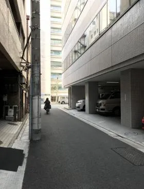 アミハルビルの外観