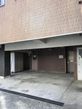 旧美光写苑ビルの外観