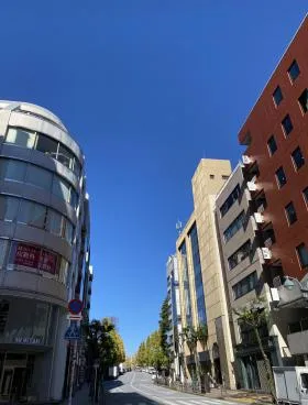 丸栄・慶雲館ビルの外観