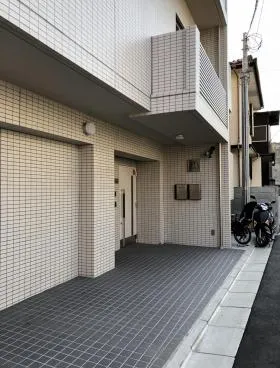 アペックス・都立大の外観