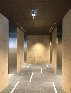 アーガイル青山の外観