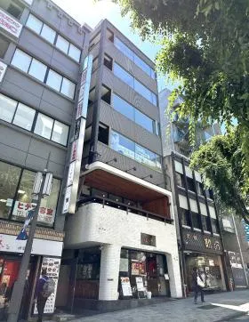 龍公亭の外観