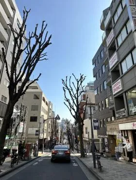 龍公亭の外観