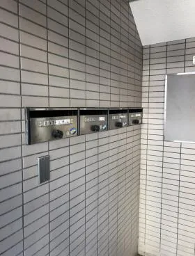 グランドヒルズビルの外観