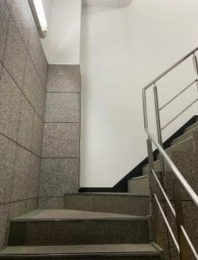JRE茅場町二丁目(旧共同茅場町2丁目)ビルの外観