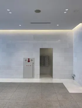 北参道GATE(旧アーバンリサーチ北参道)の外観