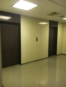 港南パークビルの外観