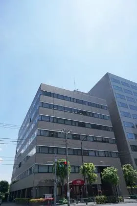 港南パークビルの外観