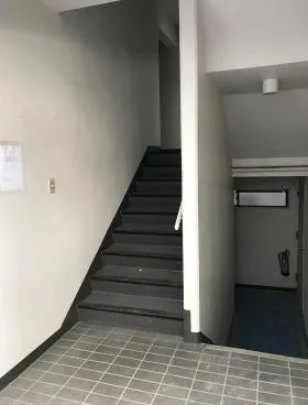 スタジオフラットの外観
