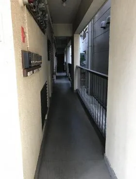 日新ビルの外観