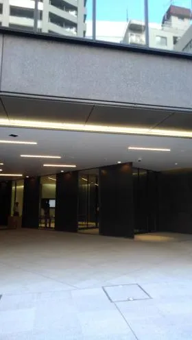 小田急西新宿O-PLACEの外観