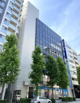 さくら堀留ビルの外観