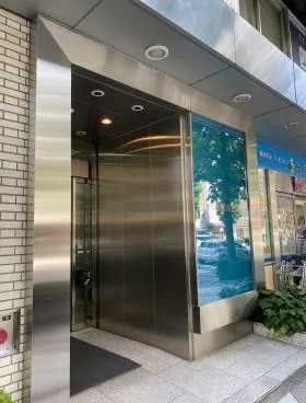 さくら堀留ビルの外観